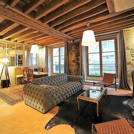 Beautiful Apartment In Historical Marais Paris Exterior photo